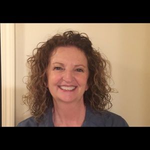 Meet your Posher, Roxanne